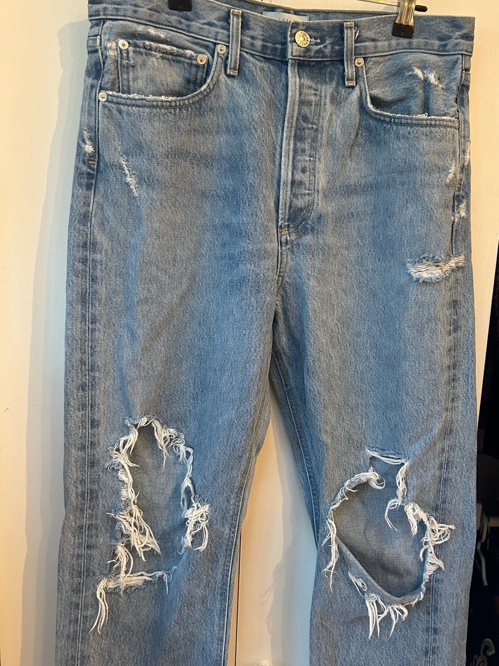 Agolde Women’s distressed 90s jeans